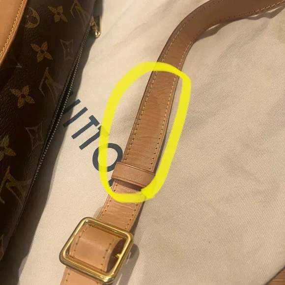 Louis Vuitton Bumbag authentic used great condition - Picture 6 of 16